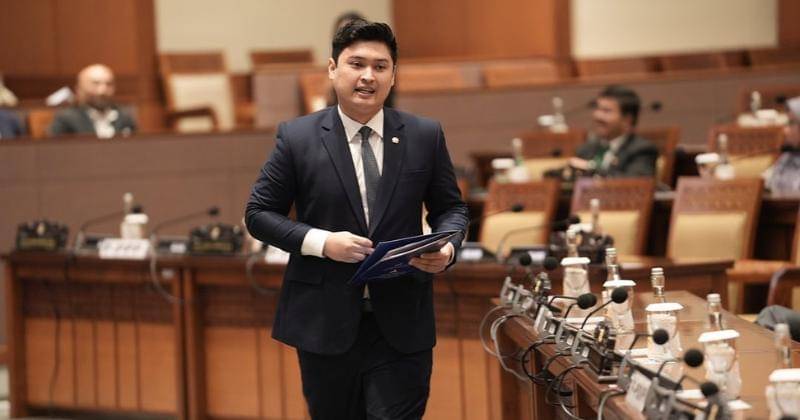 Instagram.com/riznatakusumah